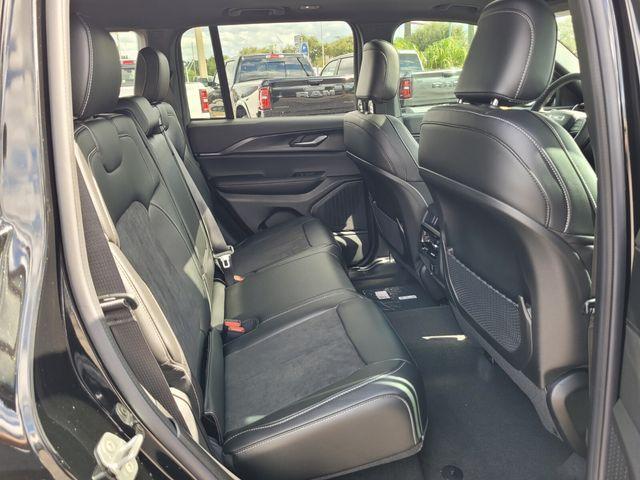 new 2025 Jeep Grand Cherokee car, priced at $32,506