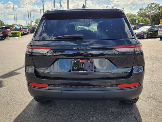 new 2025 Jeep Grand Cherokee car, priced at $35,244