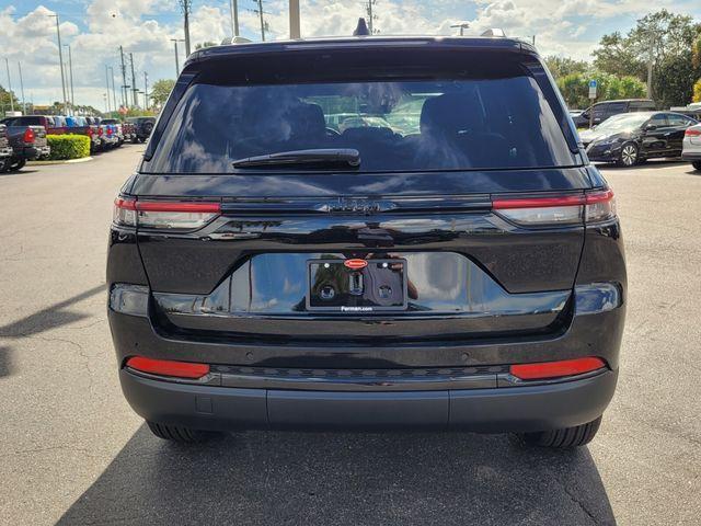 new 2025 Jeep Grand Cherokee car, priced at $32,506