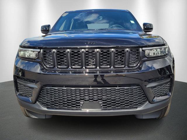 new 2025 Jeep Grand Cherokee car, priced at $35,244