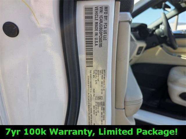 used 2023 Jeep Grand Cherokee car, priced at $29,504