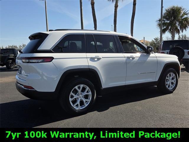 used 2023 Jeep Grand Cherokee car, priced at $29,504