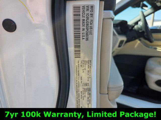 used 2023 Jeep Grand Cherokee car, priced at $28,888