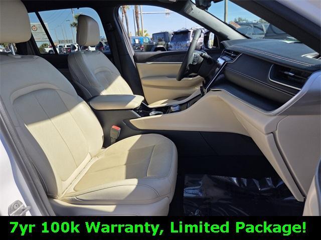 used 2023 Jeep Grand Cherokee car, priced at $29,504