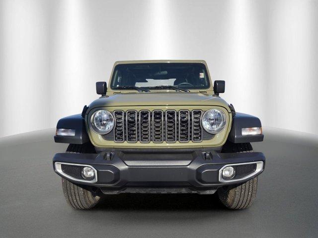 used 2025 Jeep Gladiator car, priced at $35,777