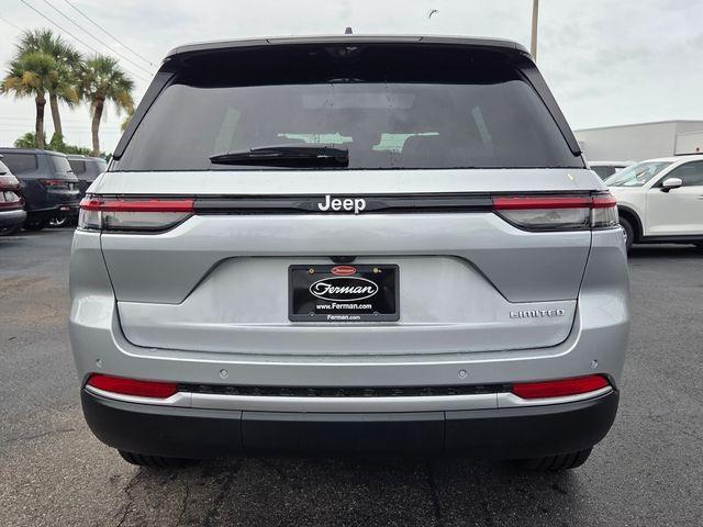new 2026 Jeep Grand Cherokee car, priced at $44,873