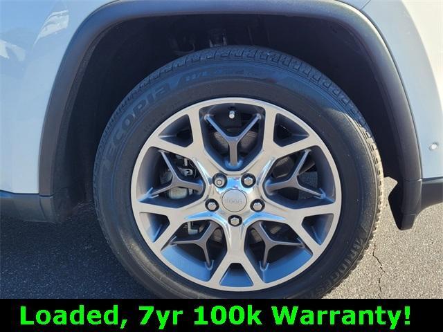 used 2022 Jeep Grand Cherokee WK car, priced at $25,900