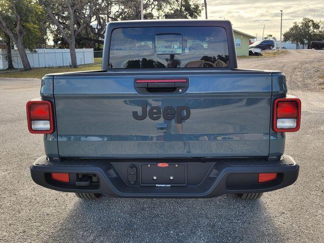 new 2026 Jeep Gladiator car, priced at $35,554