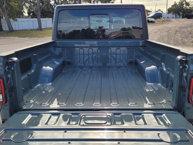 new 2026 Jeep Gladiator car, priced at $35,554