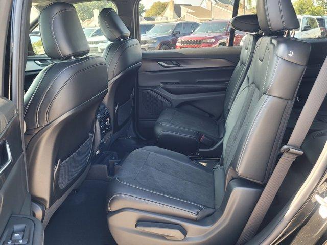 new 2025 Jeep Grand Cherokee L car, priced at $37,359