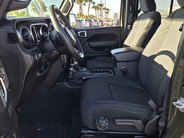 used 2022 Jeep Wrangler Unlimited car, priced at $31,888