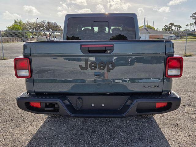 new 2026 Jeep Gladiator car, priced at $41,986