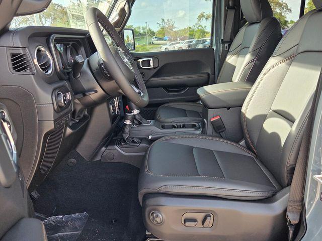 new 2026 Jeep Gladiator car, priced at $41,986