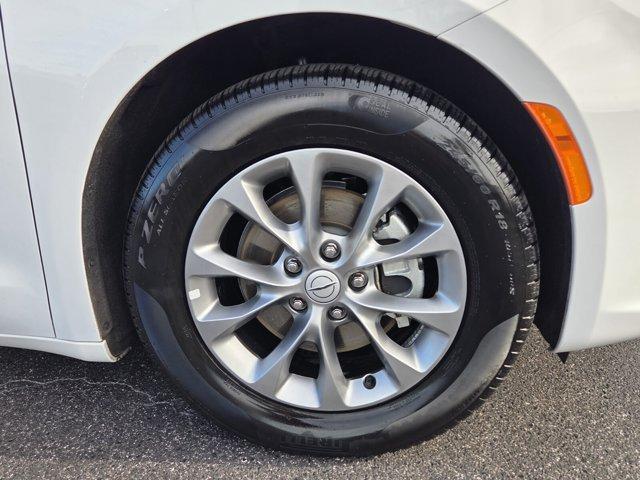 used 2026 Chrysler Pacifica car, priced at $36,899