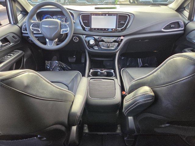 used 2026 Chrysler Pacifica car, priced at $36,899