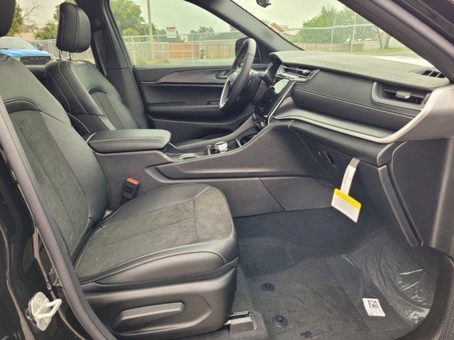 new 2025 Jeep Grand Cherokee L car, priced at $37,908