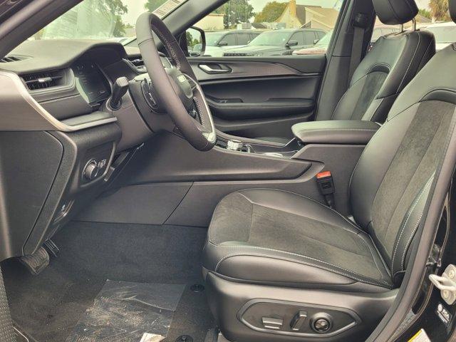 new 2025 Jeep Grand Cherokee L car, priced at $37,908