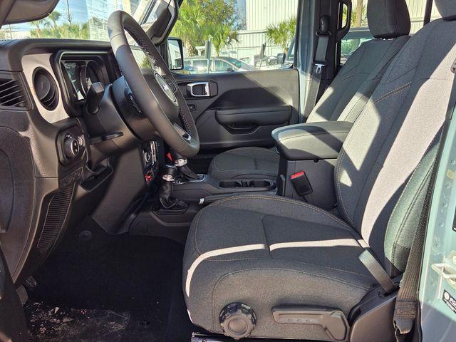 new 2026 Jeep Gladiator car, priced at $38,999