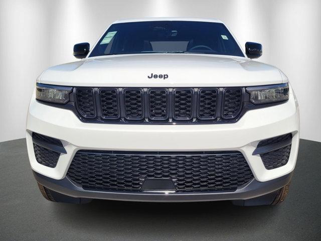 new 2025 Jeep Grand Cherokee car, priced at $36,999