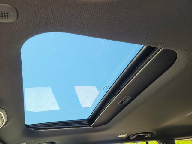 new 2025 Jeep Grand Cherokee car, priced at $36,999