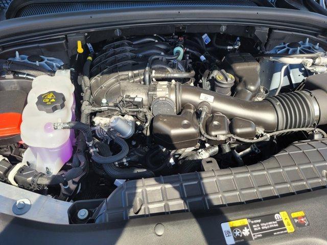 new 2025 Jeep Grand Cherokee car, priced at $36,999