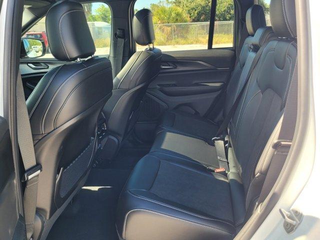 new 2025 Jeep Grand Cherokee car, priced at $36,999