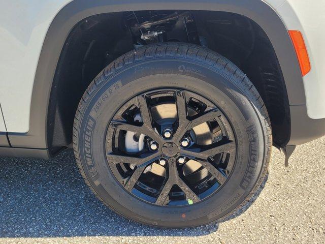 new 2025 Jeep Grand Cherokee car, priced at $36,999