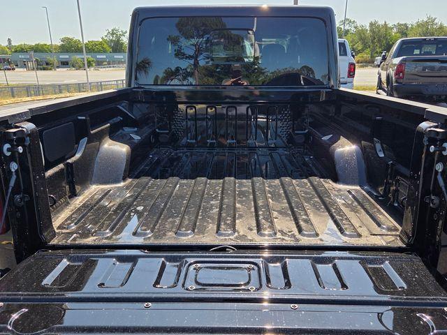 new 2026 Jeep Gladiator car, priced at $55,658