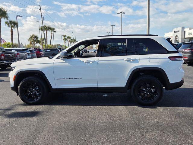 new 2025 Jeep Grand Cherokee car, priced at $32,029