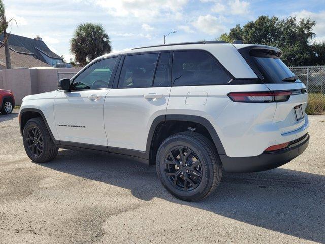 new 2025 Jeep Grand Cherokee car, priced at $35,364