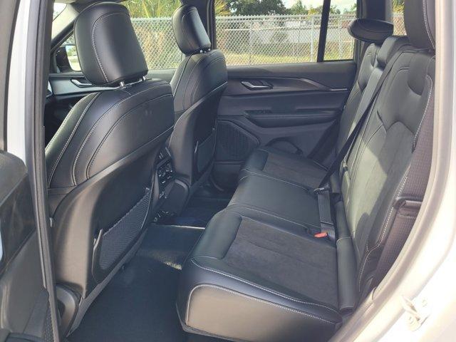 new 2025 Jeep Grand Cherokee car, priced at $35,364