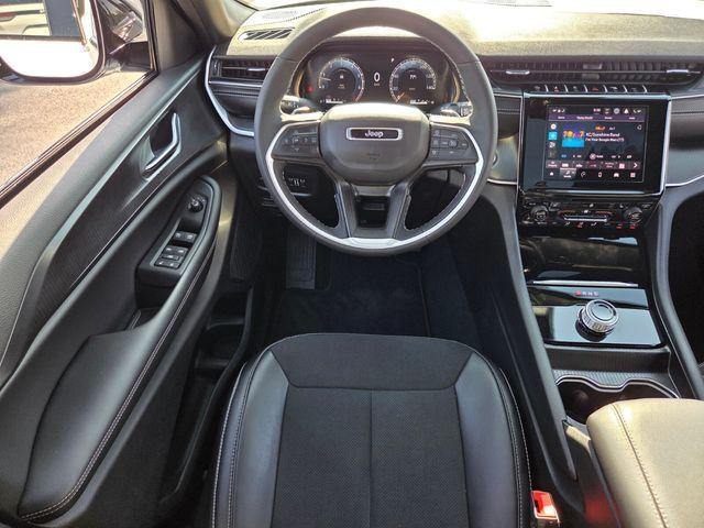 new 2025 Jeep Grand Cherokee car, priced at $32,029