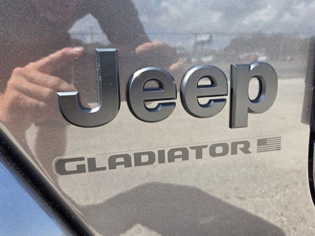 new 2026 Jeep Gladiator car, priced at $37,948