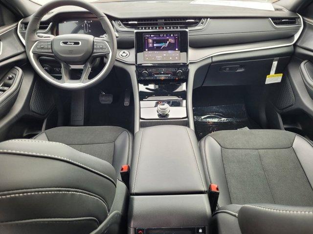 new 2025 Jeep Grand Cherokee L car, priced at $37,963