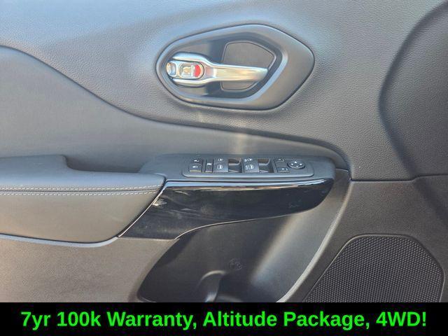 used 2023 Jeep Cherokee car, priced at $26,999