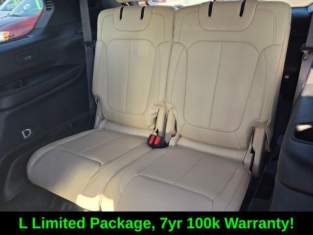 used 2025 Jeep Grand Cherokee L car, priced at $38,777