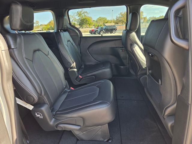 new 2026 Chrysler Pacifica car, priced at $38,418