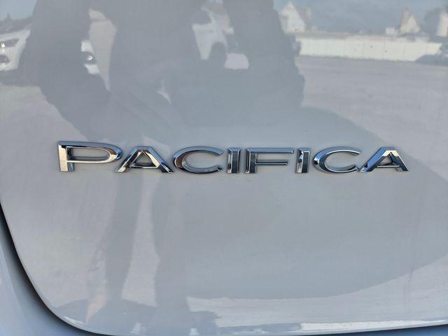 new 2026 Chrysler Pacifica car, priced at $38,418