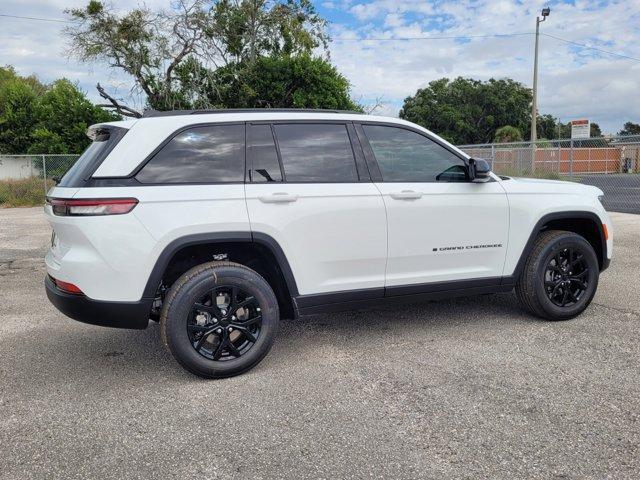 new 2025 Jeep Grand Cherokee car, priced at $34,461
