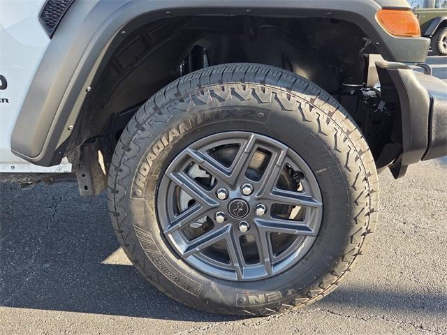 new 2025 Jeep Wrangler car, priced at $35,555