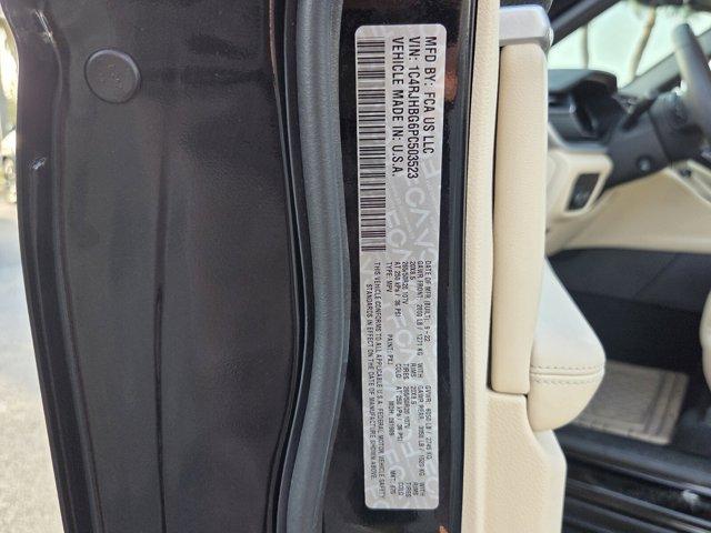 used 2023 Jeep Grand Cherokee car, priced at $34,888