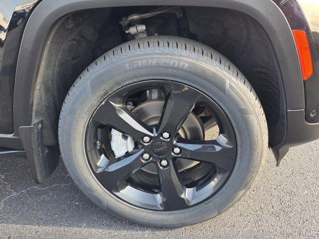 used 2023 Jeep Grand Cherokee car, priced at $34,888