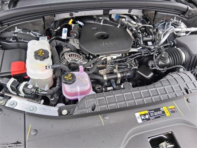 new 2026 Jeep Grand Cherokee car, priced at $42,356