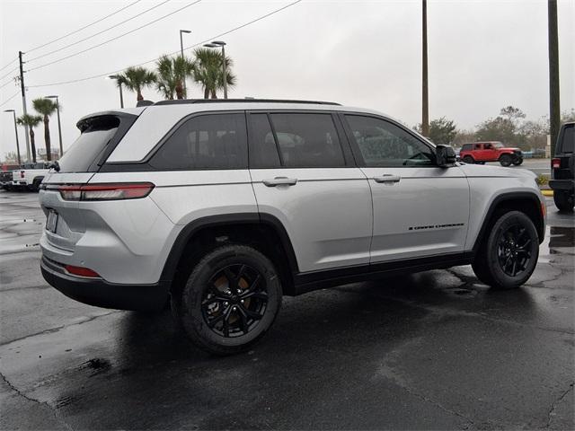 new 2026 Jeep Grand Cherokee car, priced at $42,356