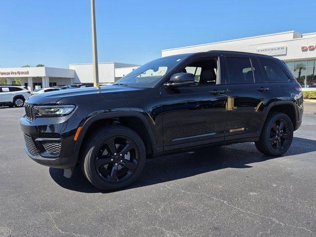 used 2023 Jeep Grand Cherokee car, priced at $33,888