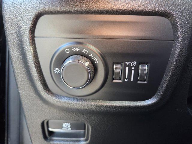 used 2023 Jeep Grand Cherokee car, priced at $33,888