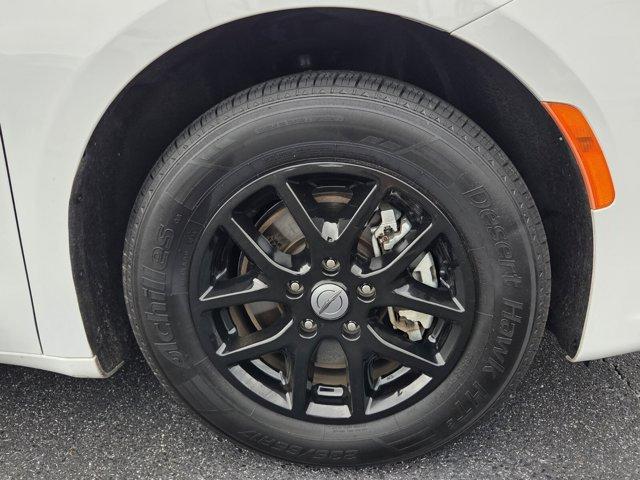 used 2024 Chrysler Pacifica car, priced at $24,777