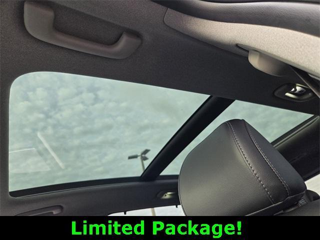 used 2023 Hyundai Santa Fe car, priced at $25,995