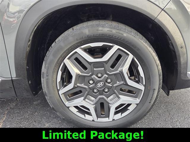 used 2023 Hyundai Santa Fe car, priced at $25,995