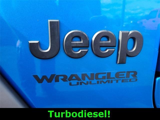 used 2022 Jeep Wrangler Unlimited car, priced at $27,500